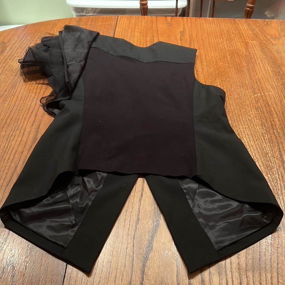 BCBGMaxAzaria Black Vest With Satin And Net Decoration On Left Shoulder Size L - Picture 7 of 8